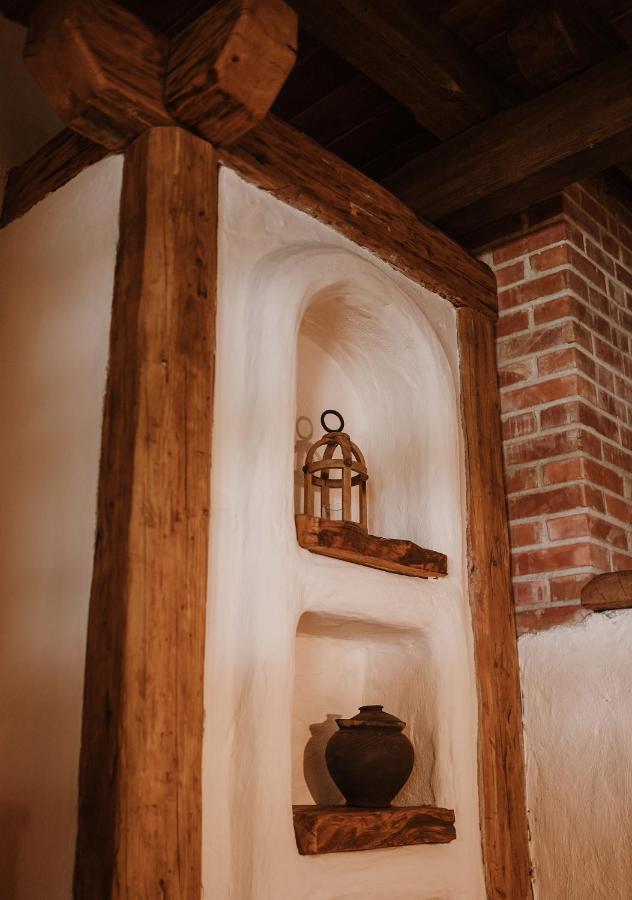 Przystanek Ropienka Lesniczowkaヴィラ エクステリア 写真